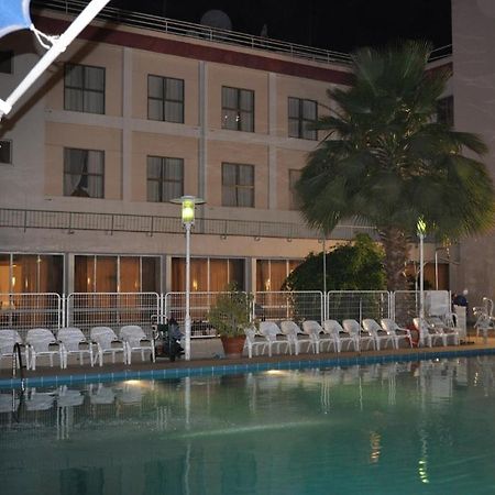 Royal Inn Tiberias Buitenkant foto